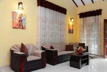 Bed and Breakfast Airport Blessings Villa