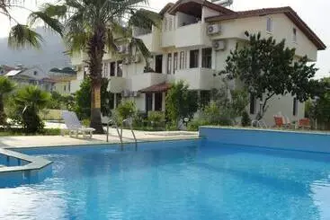 Villa Ozalp Apartments