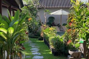 Pensió Paraiso Cottage Ubud