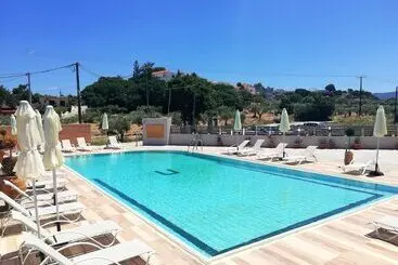Hotel Ivory Serenity