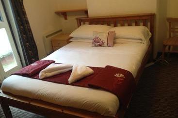 펜션 Sandpiper Guest House