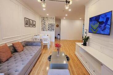 Michael Apartment Scenic Valley