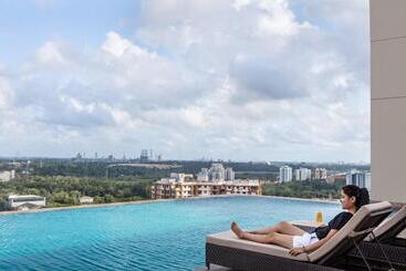 ホテル Four Points By Sheraton Kochi Infopark