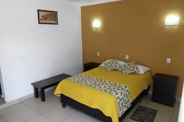 هتل آپارتمان Villa Victoria Pirámides