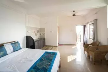 Pensió De Lavender Luxury Sea View Guest Houses