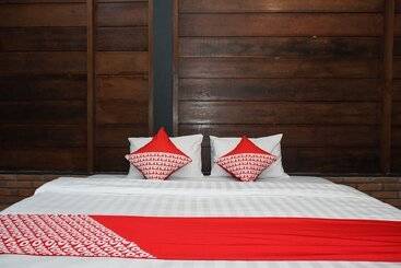 호텔 Kebon Krapyak Cottage Syariah Mitra Reddoorz Near Stadion Maguwoharjo