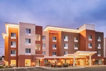 Hotelli Towneplace Suites By Marriott Dubuque Downtown