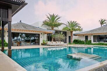 Hotel Capella Tufu Bay, Hainan