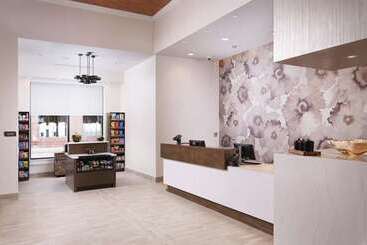 Otel Hilton Garden Inn Memphis Downtown Beale Street