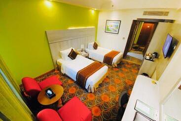 Ritz Grand Hotel Mandalay