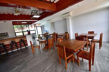 בית מלון כפרי Charms