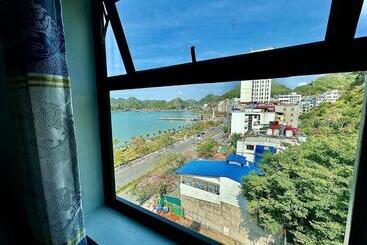 هتل Phoenix Flower