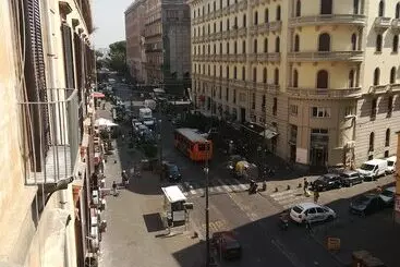 Aamiaismajoitus (B&B) Suitenapolisantalucia