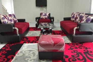 Пансион Mandi Angin Syariah Homestay