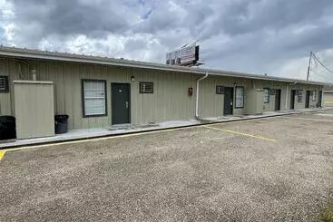 モーテル Economy Inn