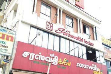 Hotelli Sri Saraswathi Lodge