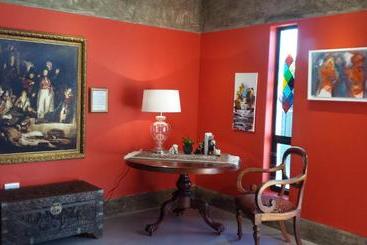 بنسيون Absolute Castillo