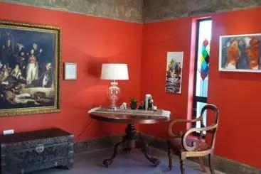 Majatalo Absolute Castillo