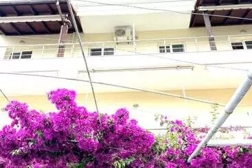 Apartments Athina Orikum