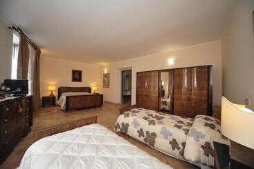 مبيت وإفطار Romantica Pucci