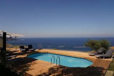 Apartahotel House Of Harmony Suites
