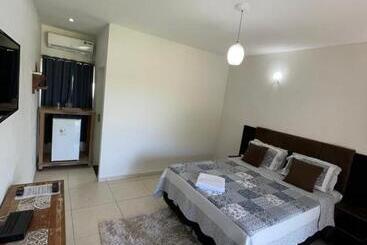 هاستل Pousada Yvanna