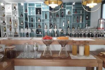 Glow Boutique Hotel & Suites