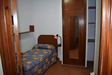 Auberge Residencia Universitaria Reuniver Burjassot