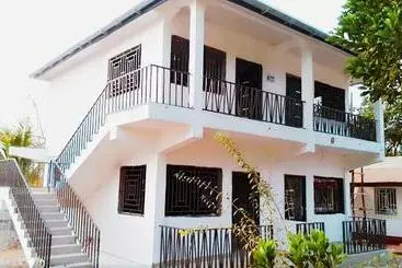 Pension Airport Lodge Lungi