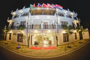 Hôtel Asian Grand