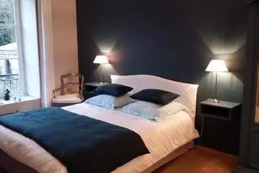 ベッドアンドブレックファースト Entre Hotes