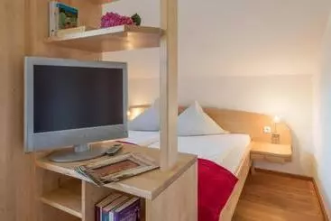Pension Zum Ebenstein Am Donausteig