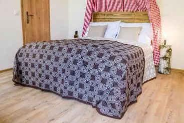 Pension U čmeláků