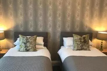ペンション Endeavour Guest House