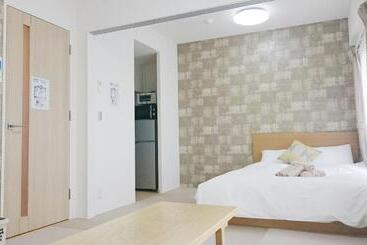 아파트호텔 Meet Me Umeda Nishi