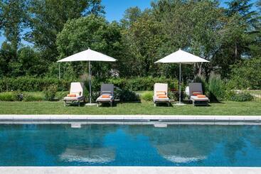 住宿加早餐  Maison Le Sèpe   Vignoble Bio Et Maison D Hôtes