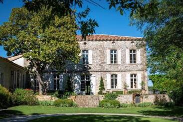 Aamiaismajoitus (B&B) Maison Le Sèpe   Vignoble Bio Et Maison D Hôtes