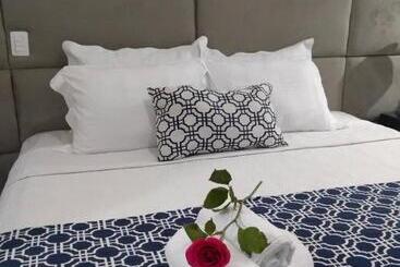 ペンション Feliccità Pousada