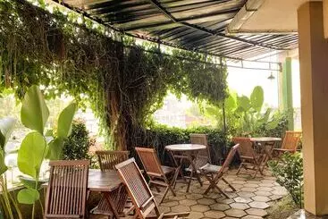 Retkeilymaja Omah Pelem Syariah