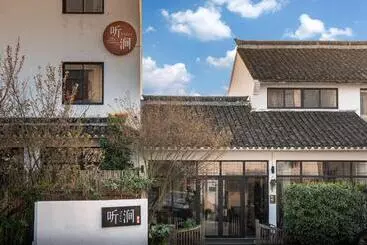Pensjonat Tingjian Musu Private Soup Design Homestay   South Gate Of Wuzhen Xizha Scenic Area