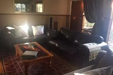Pensión Habitat Guest House