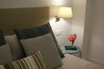 آپارتمانهای توریستها Apartamentos La Estación M&s
