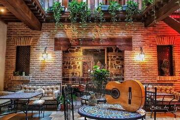 Entre Dos Aguas Hotel Boutique