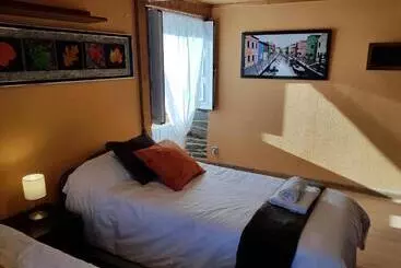 Pension Aqua Rooms Sarria