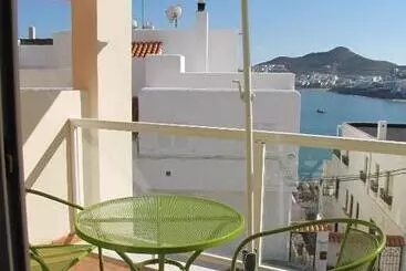 ペンション Las Olas