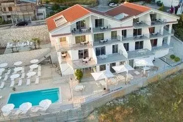 Aparthotel Santo Stefano Club