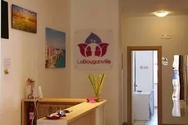 Pensió Le Bouganville