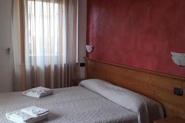 فندق Le Bottesele