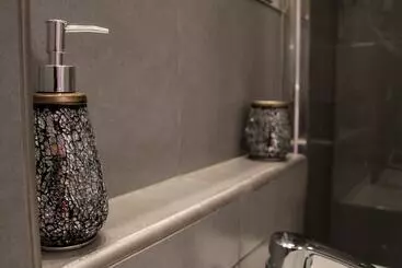 ペンション Alibardi Alloggi