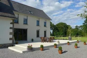 ペンション Maison De Luciné